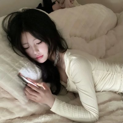 三条黑暗的街道